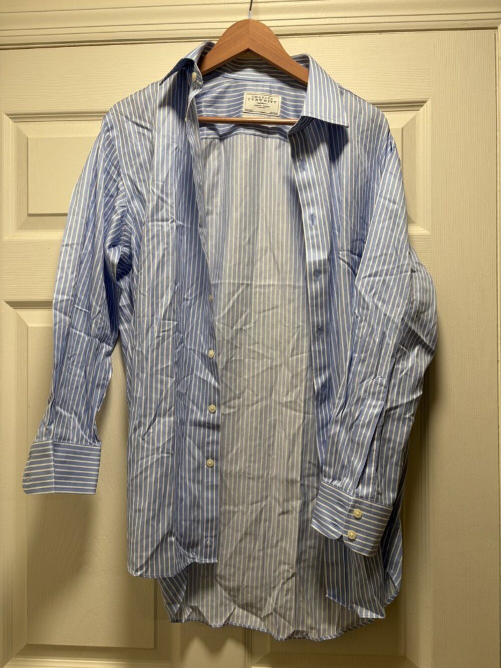 Charles Tyrwitt Non-Iron Blue and White Pinstripe 16.5/33 Shirt